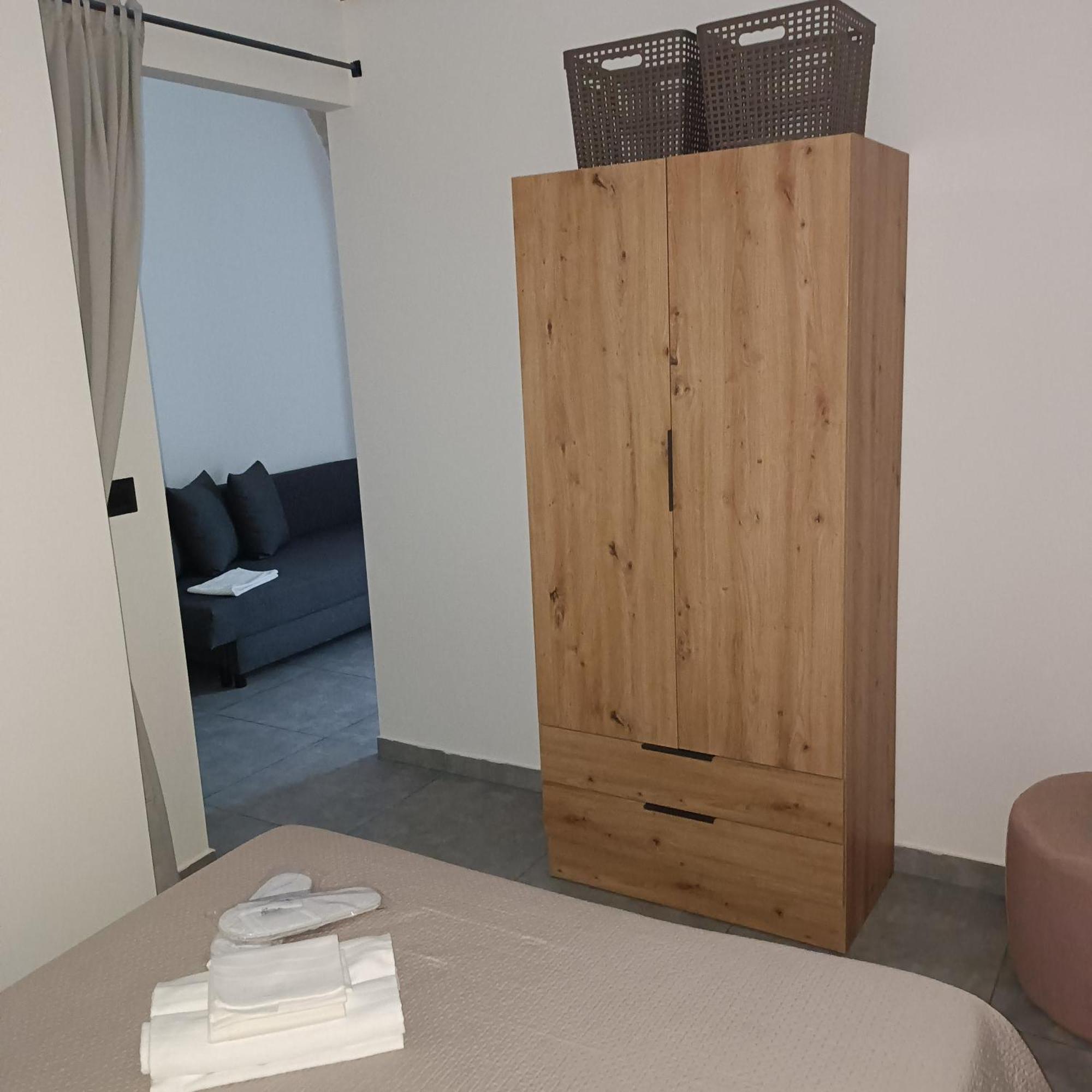 Af Home トラーニ エクステリア 写真